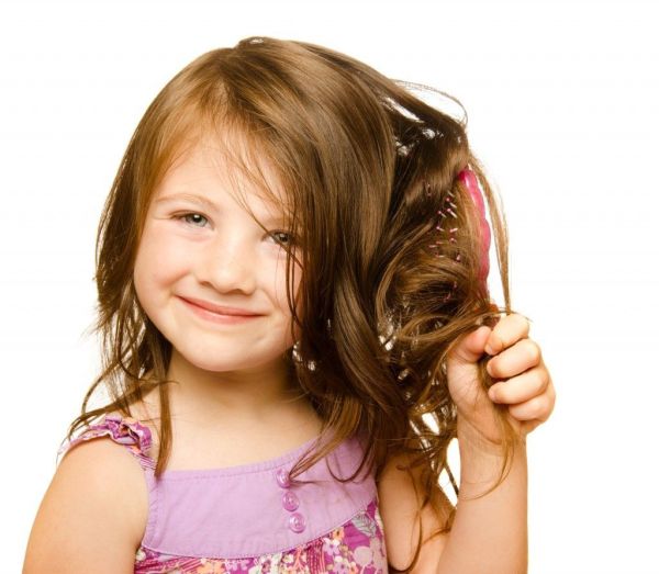 Did you know that we have to be careful with the hair of our little ones?