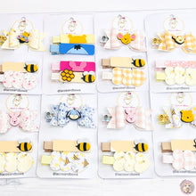 Load image into Gallery viewer, Winnie the Pooh Hair Clips Collection